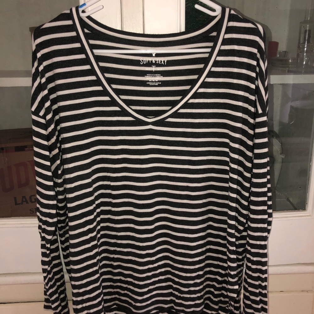 American Eagle dark blue striped long sleeve